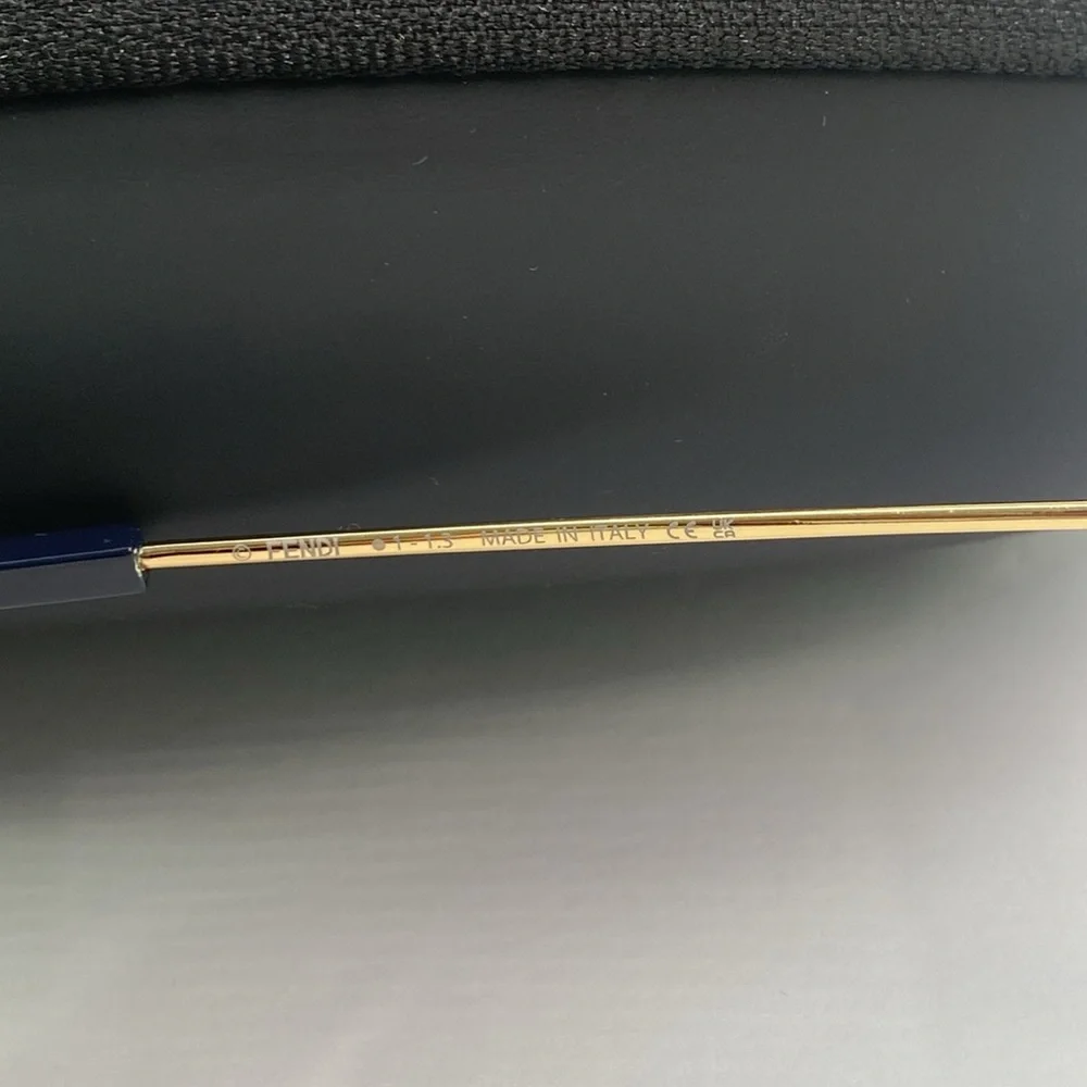 New Original Fendi FE40080U round sunglasses Shiny endura gold / brown